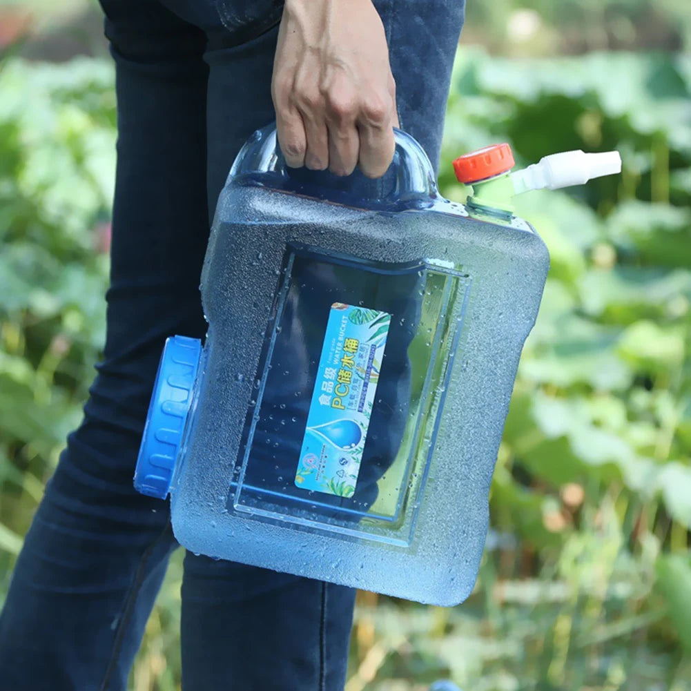 Water Bucket with Faucet